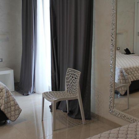 Hotel Presidente Porto Cesareo Luaran gambar